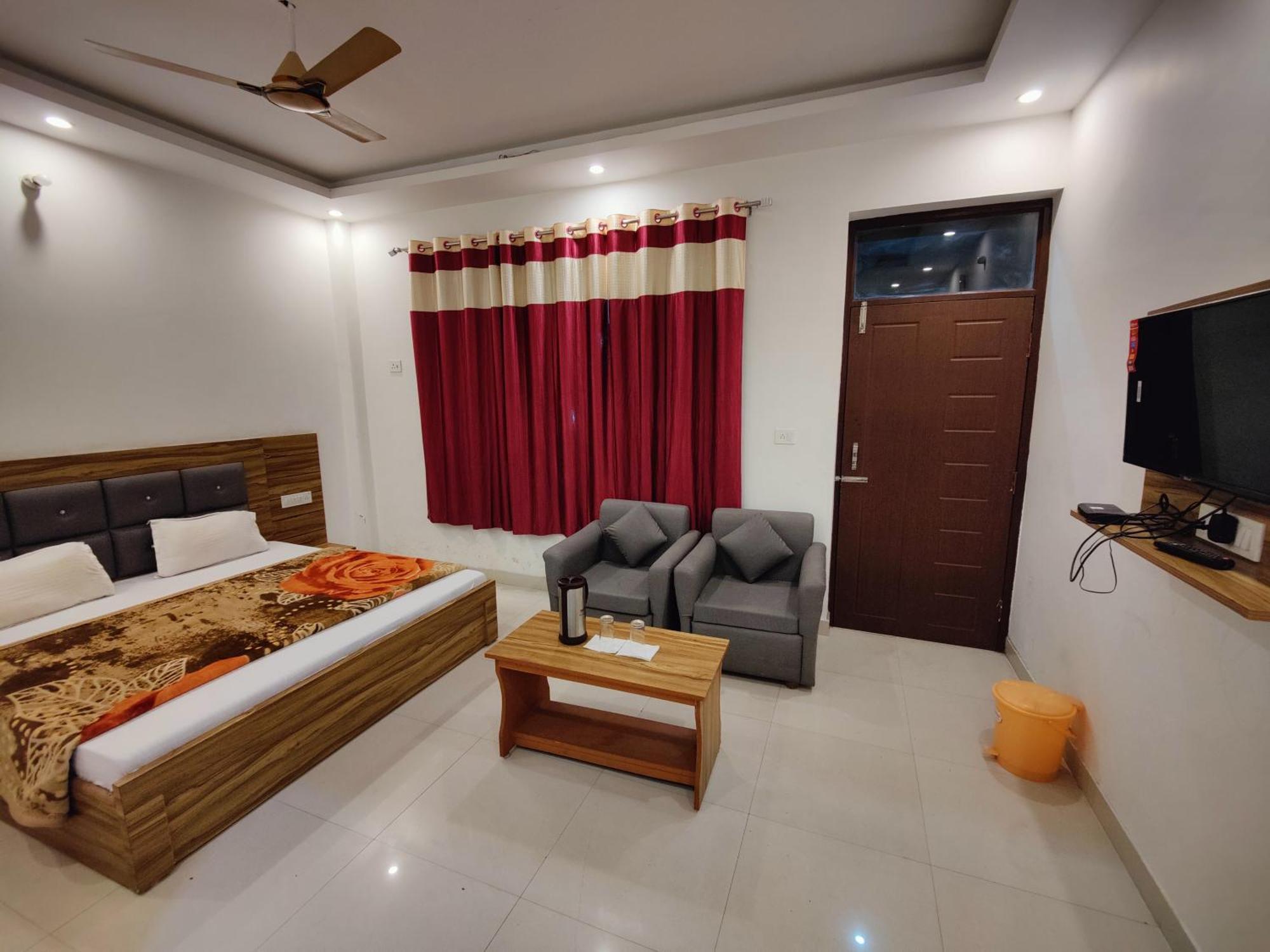 Alaknanda Motel & Restaurant Rudraprayag Экстерьер фото